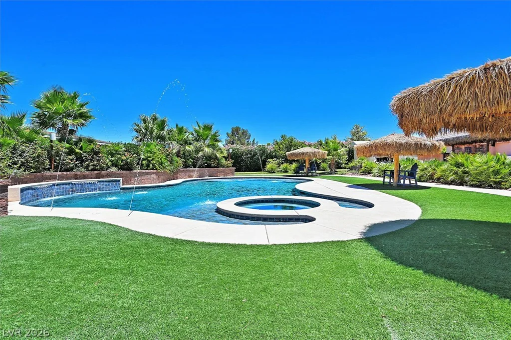 120 Chartan, Las Vegas, NV 89183