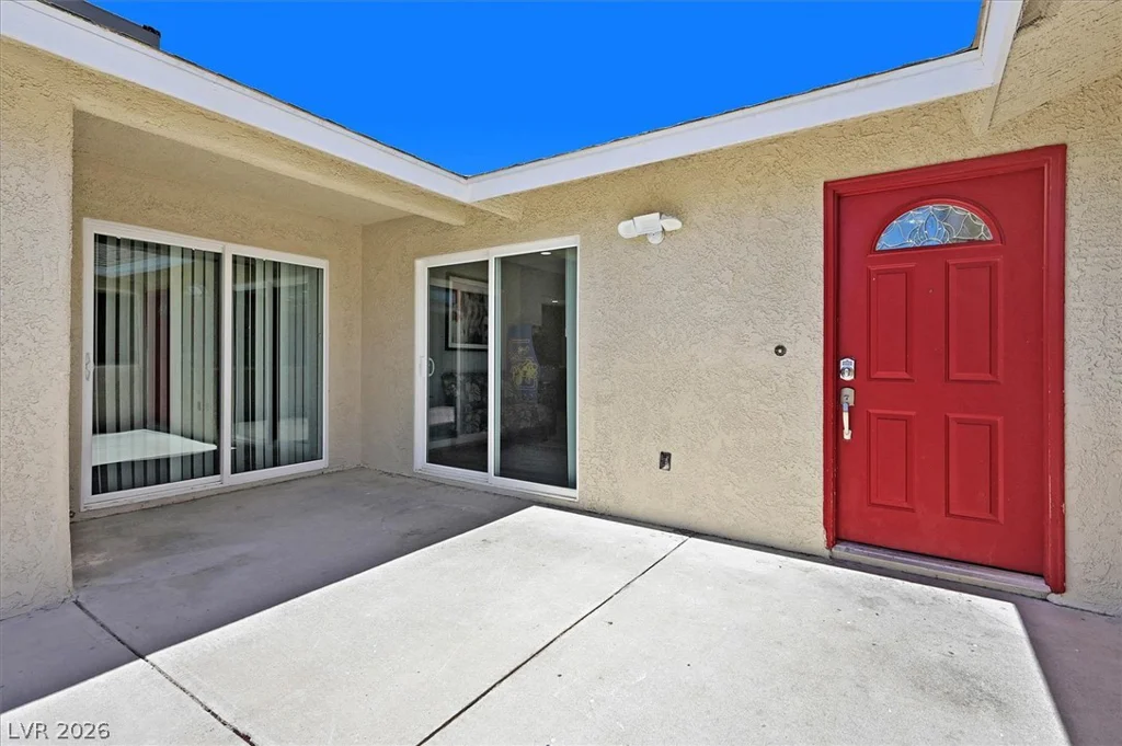 120 Chartan, Las Vegas, NV 89183