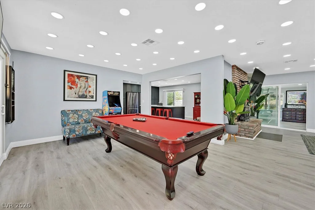 120 Chartan, Las Vegas, NV 89183