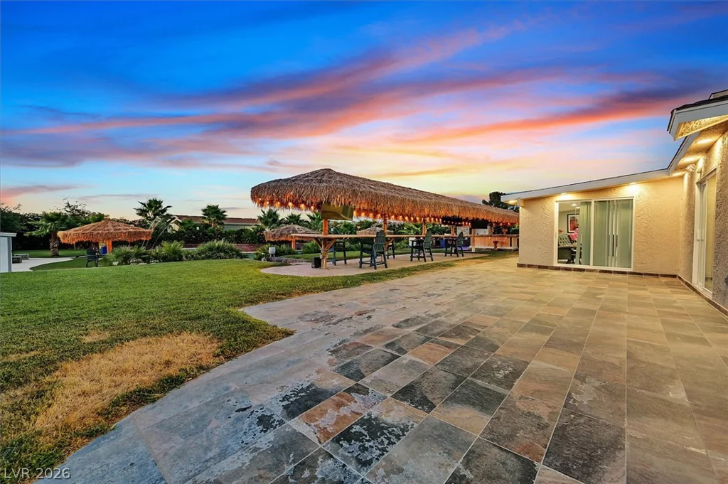 120 Chartan, Las Vegas, NV 89183