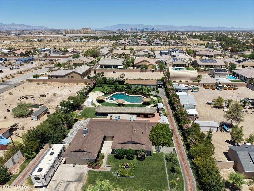 120 Chartan, Las Vegas, NV 89183