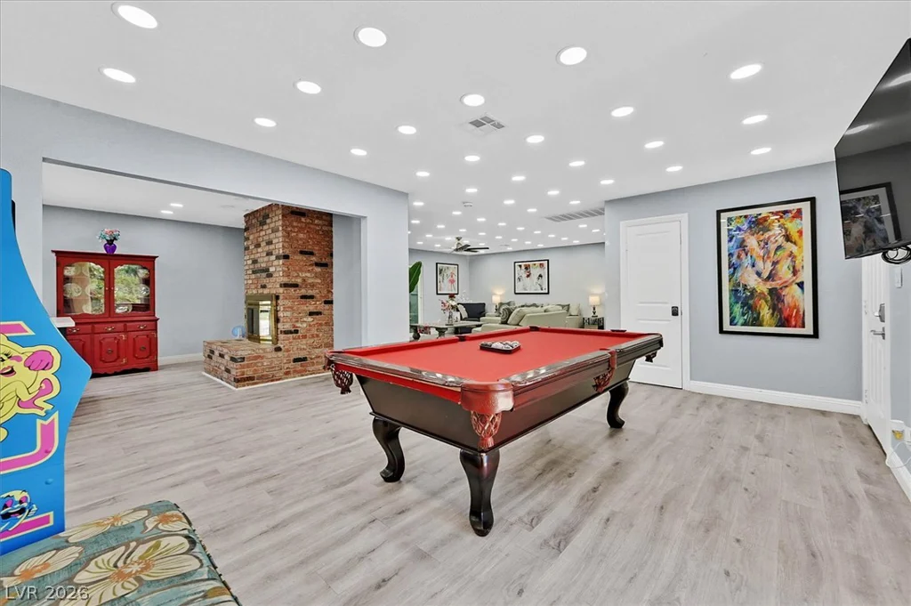 120 Chartan, Las Vegas, NV 89183