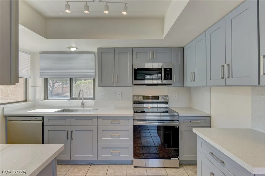 1652 Marathon, Las Vegas, NV 89108