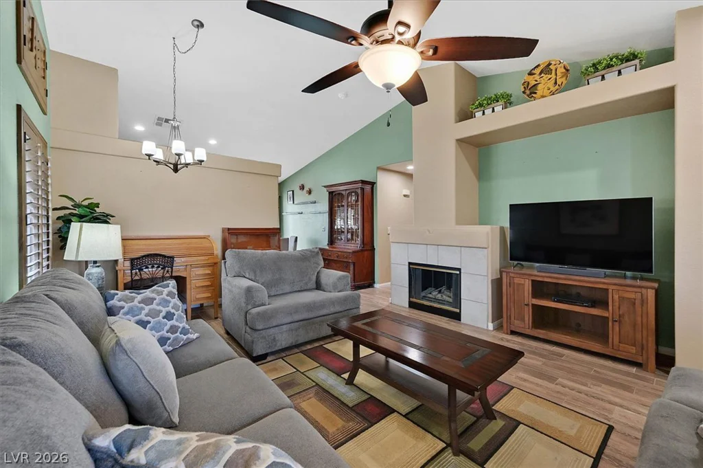 1516 Waterton, Las Vegas, NV 89144