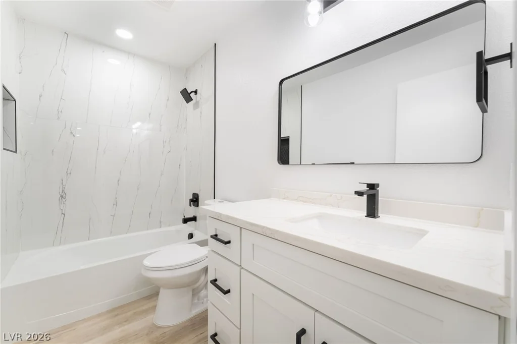 39 Lowery, Henderson, NV 89015