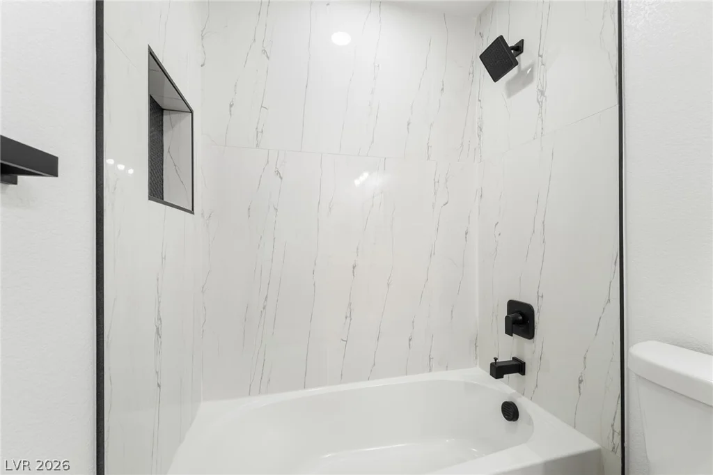 39 Lowery, Henderson, NV 89015