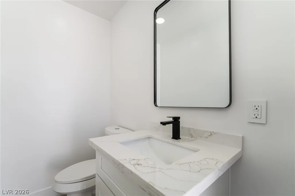 39 Lowery, Henderson, NV 89015