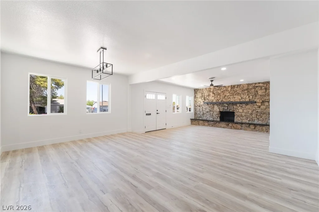39 Lowery, Henderson, NV 89015