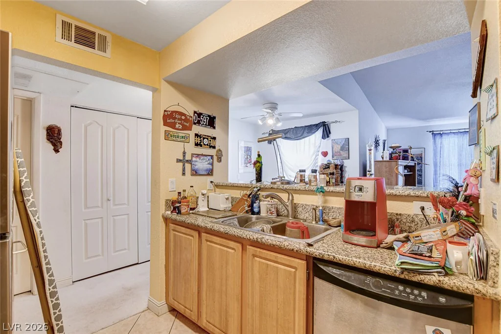 5055 Hacienda, Las Vegas, NV 89118