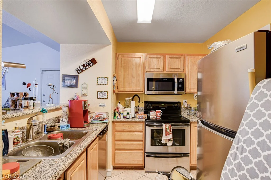 5055 Hacienda, Las Vegas, NV 89118