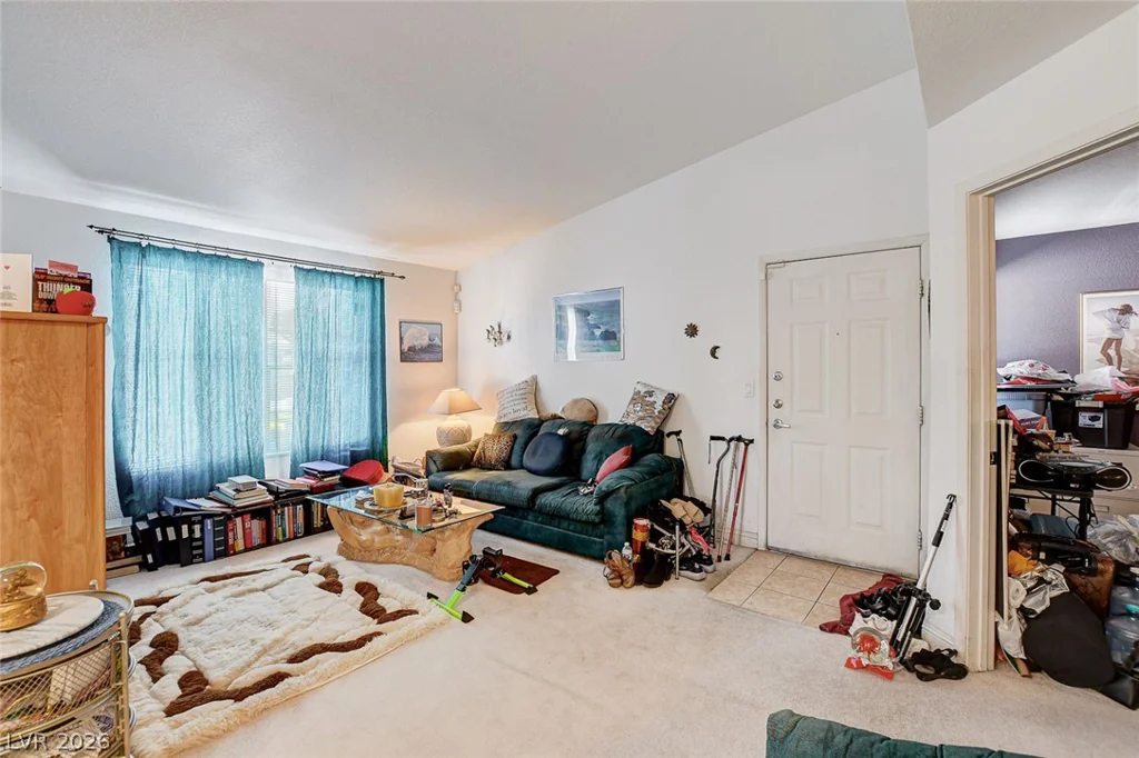 5055 Hacienda, Las Vegas, NV 89118