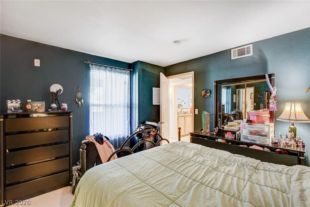 5055 Hacienda, Las Vegas, NV 89118