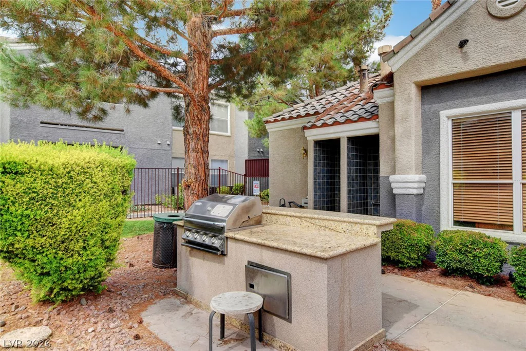 5055 Hacienda, Las Vegas, NV 89118