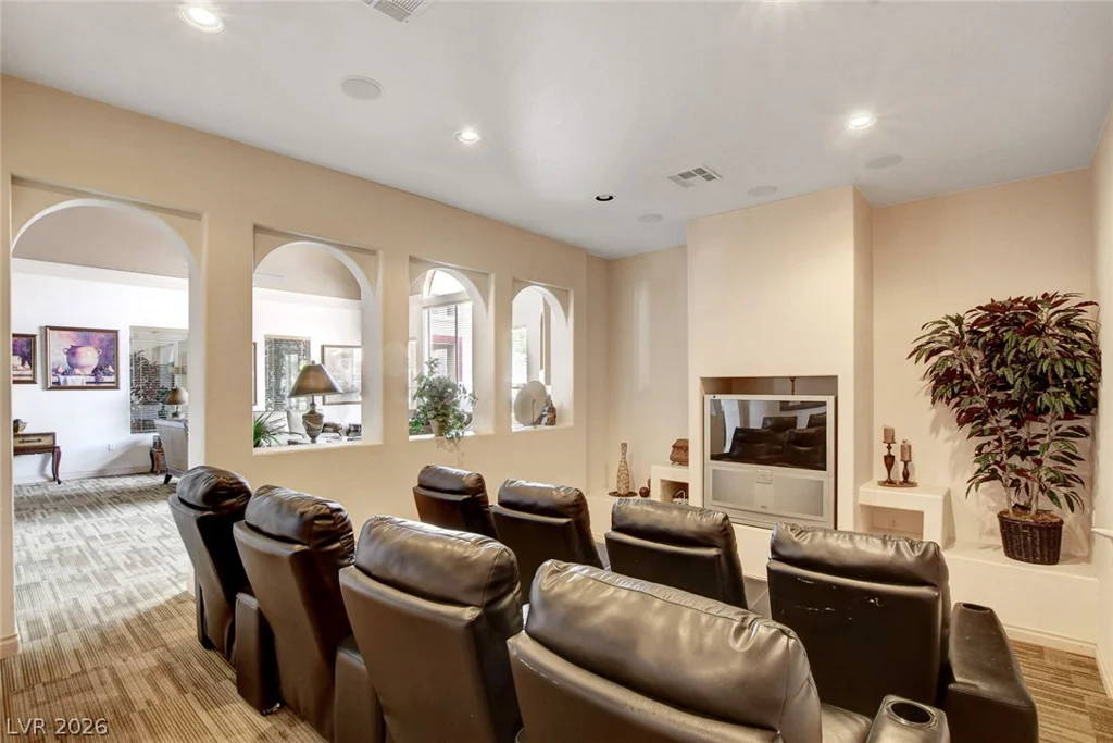 5055 Hacienda, Las Vegas, NV 89118