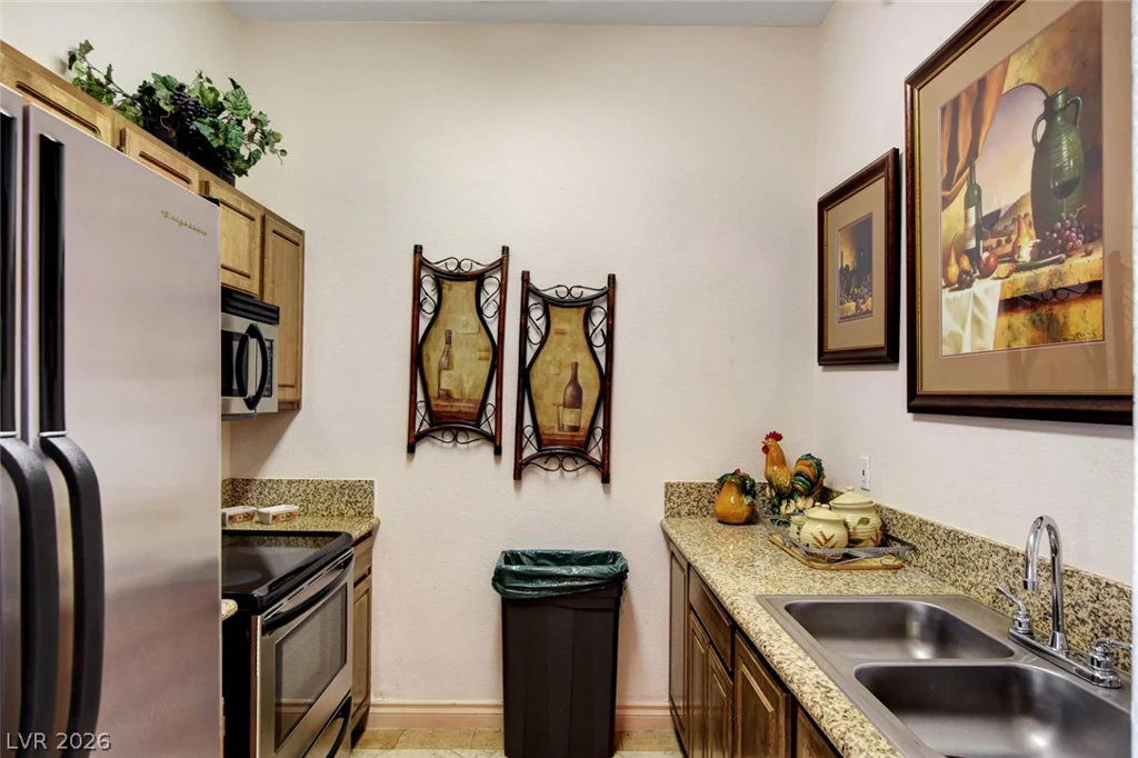 5055 Hacienda, Las Vegas, NV 89118