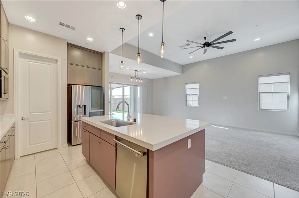 378 Old Erie, Henderson, NV 89011
