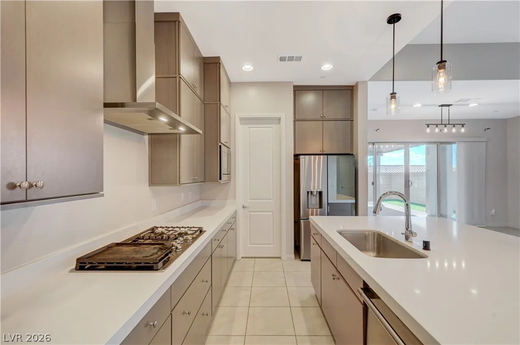 378 Old Erie, Henderson, NV 89011