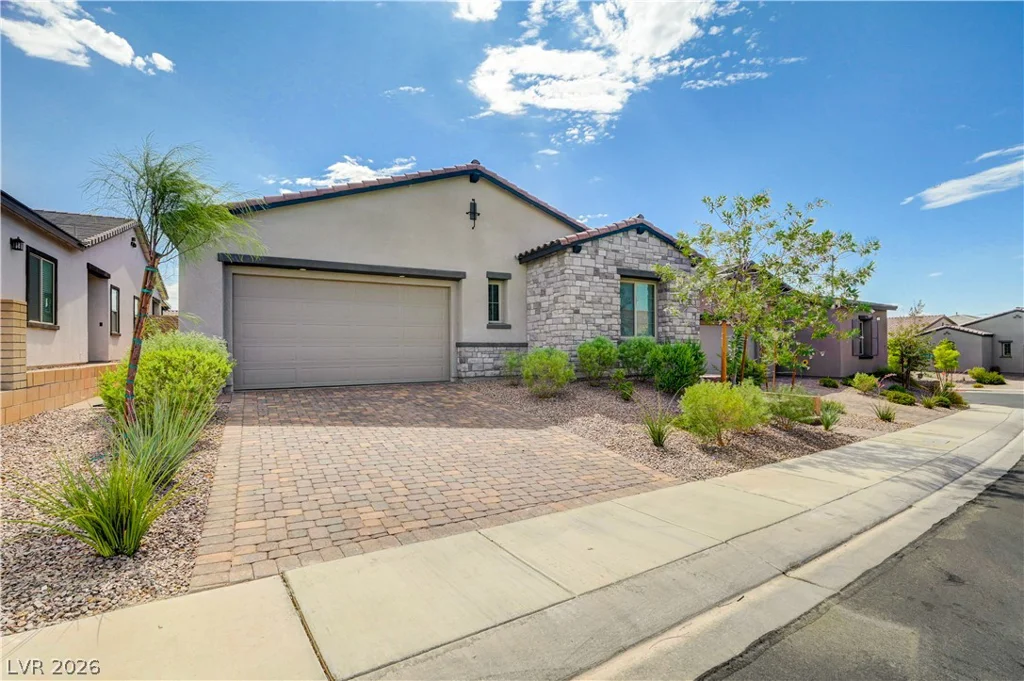 378 Old Erie, Henderson, NV 89011