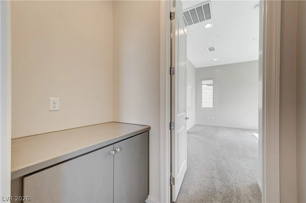 378 Old Erie, Henderson, NV 89011