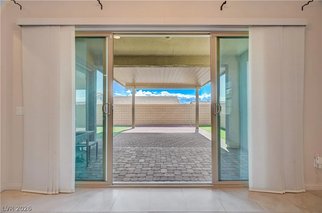 378 Old Erie, Henderson, NV 89011