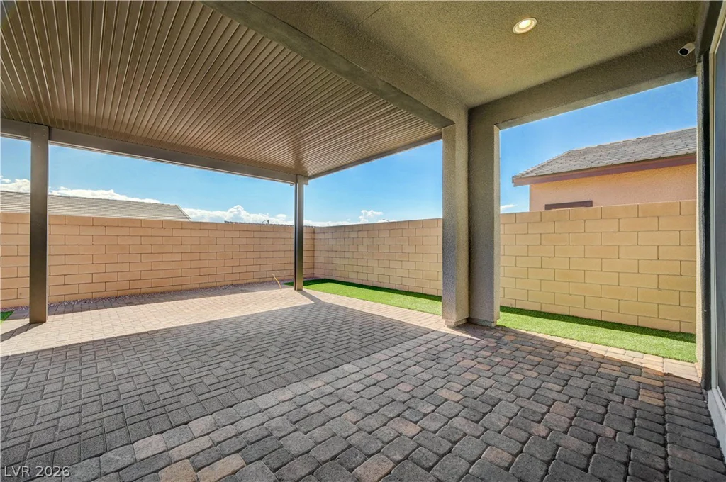 378 Old Erie, Henderson, NV 89011