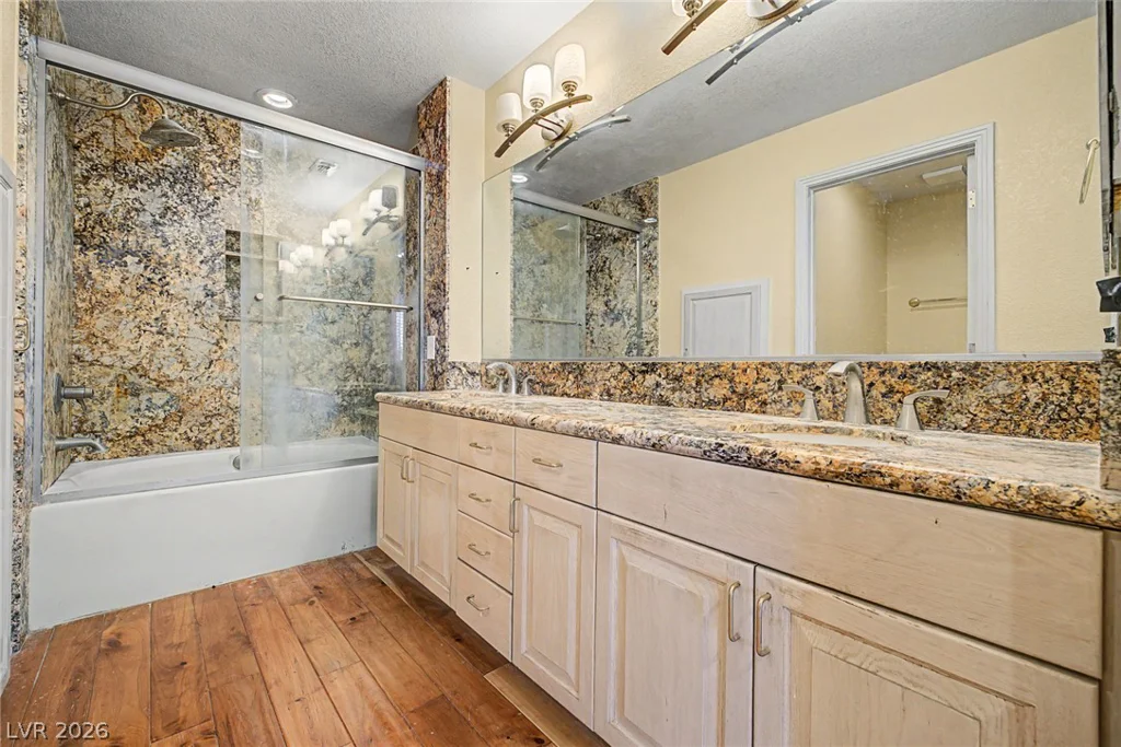 4910 Mount Pleasant, Las Vegas, NV 89113