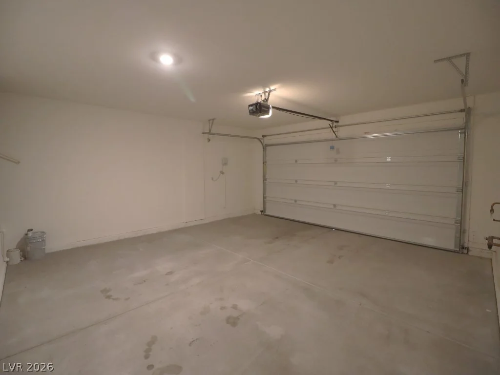 513 Abrazar, North Las Vegas, NV 89081