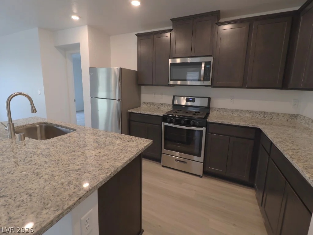 513 Abrazar, North Las Vegas, NV 89081