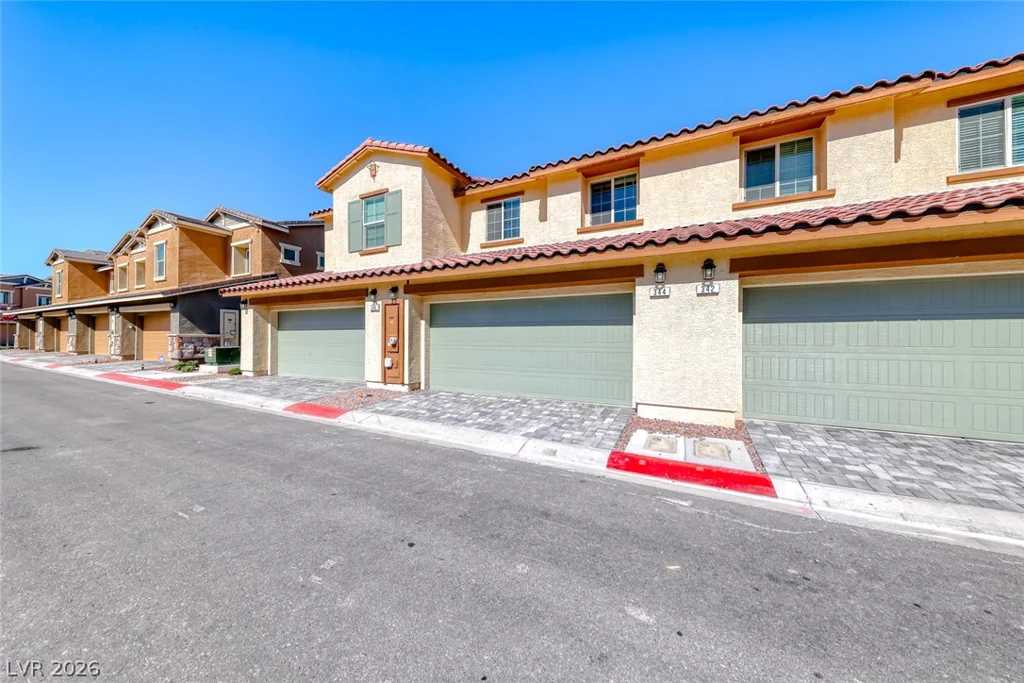 344 Pacific Sparrow, Henderson, NV 89011