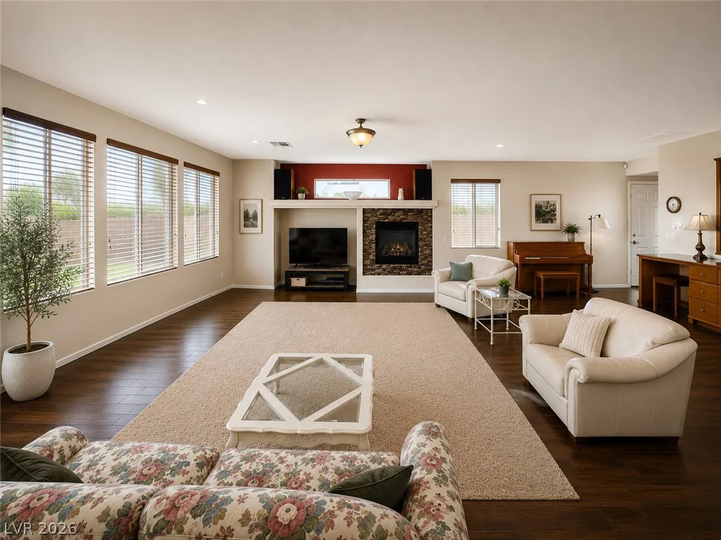 9044 Black Elk, Las Vegas, NV 89143