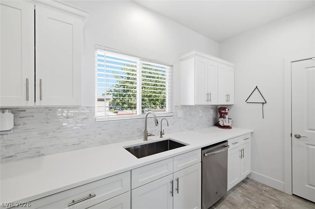 90 Weeping Willow, Pahrump, NV 89048