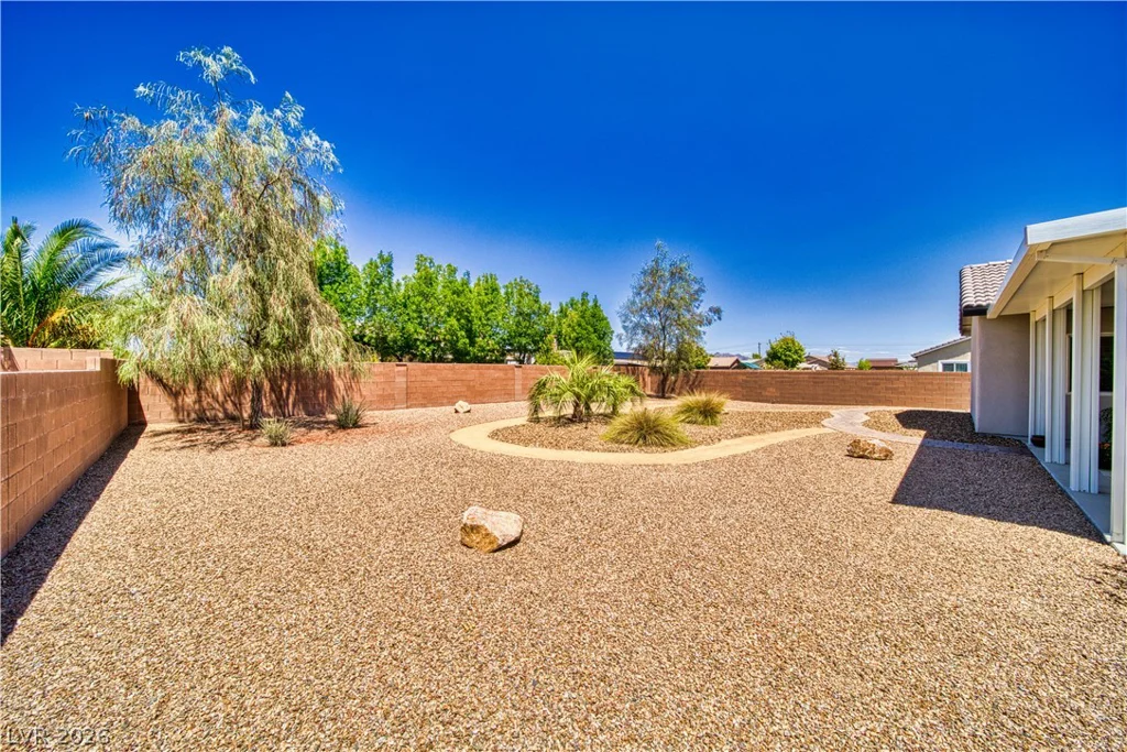 90 Weeping Willow, Pahrump, NV 89048
