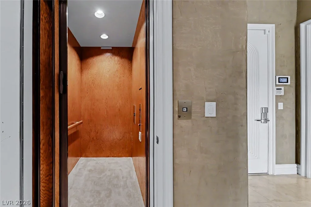 32 Via Siena, Henderson, NV 89011