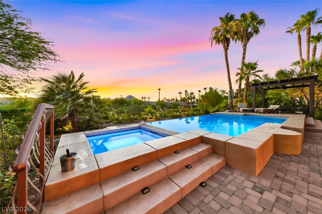 32 Via Siena, Henderson, NV 89011