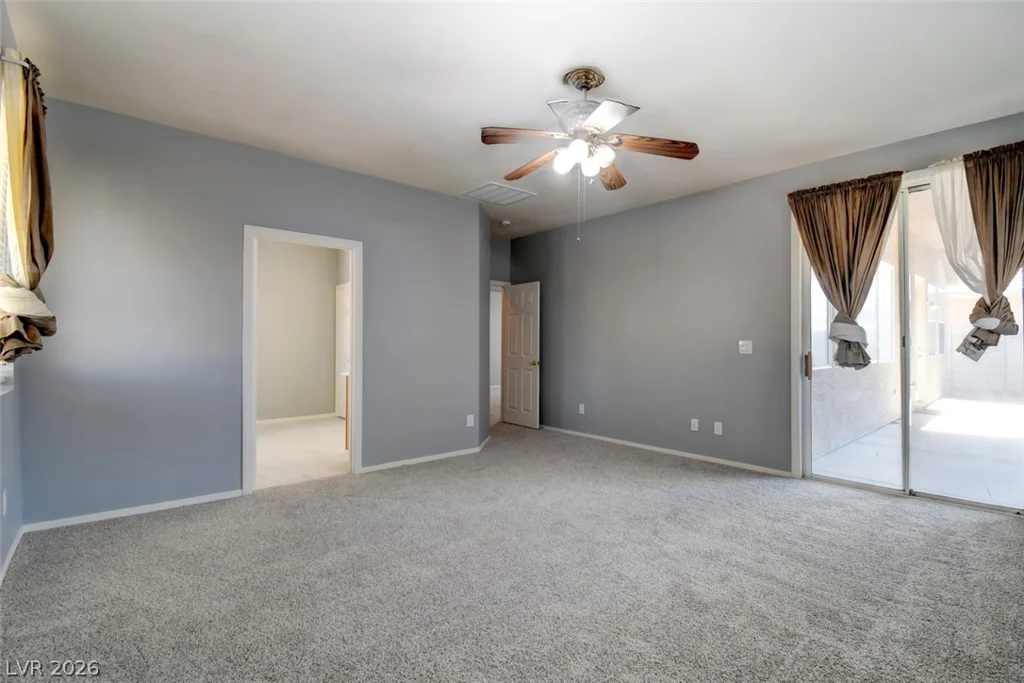 5423 Basset Hound, Las Vegas, NV 89131