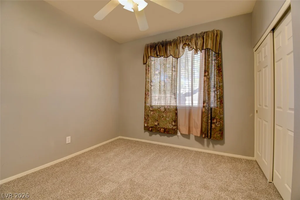 5423 Basset Hound, Las Vegas, NV 89131
