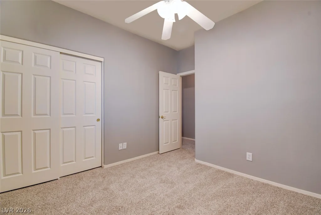 5423 Basset Hound, Las Vegas, NV 89131