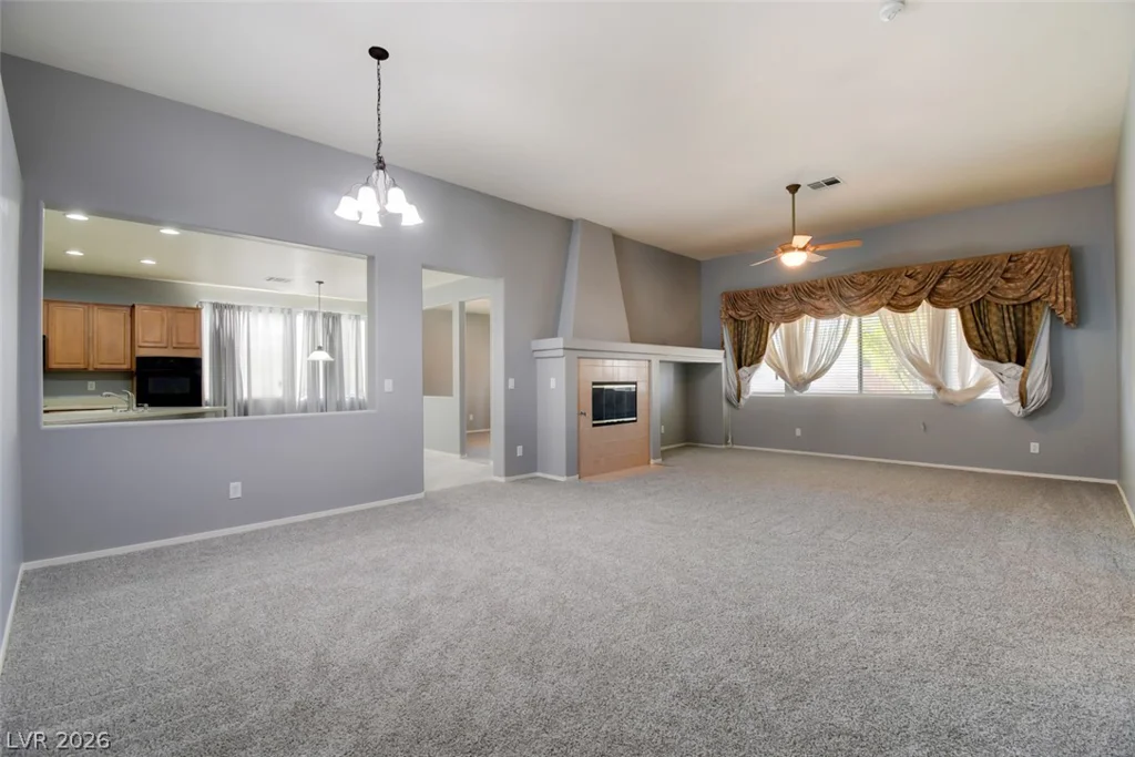 5423 Basset Hound, Las Vegas, NV 89131