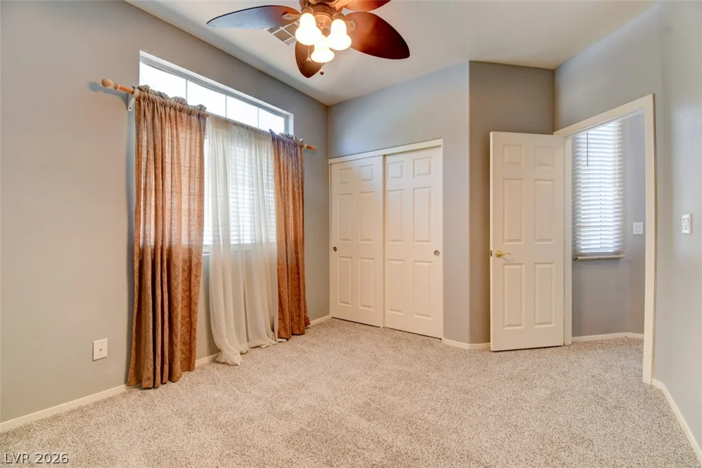 5423 Basset Hound, Las Vegas, NV 89131