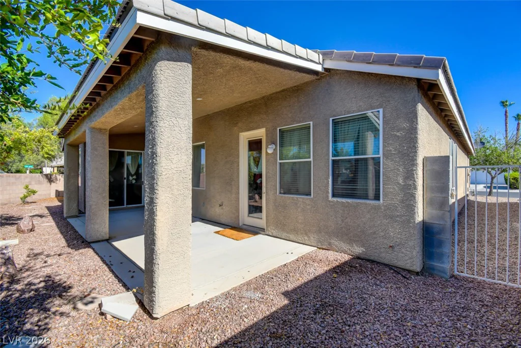 5423 Basset Hound, Las Vegas, NV 89131