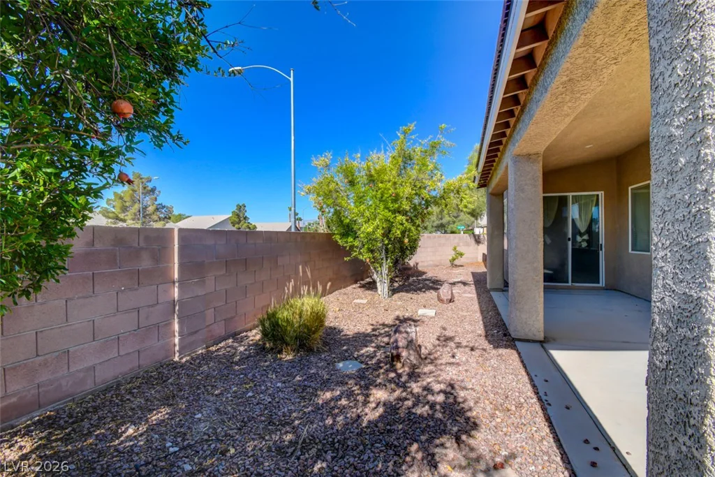 5423 Basset Hound, Las Vegas, NV 89131