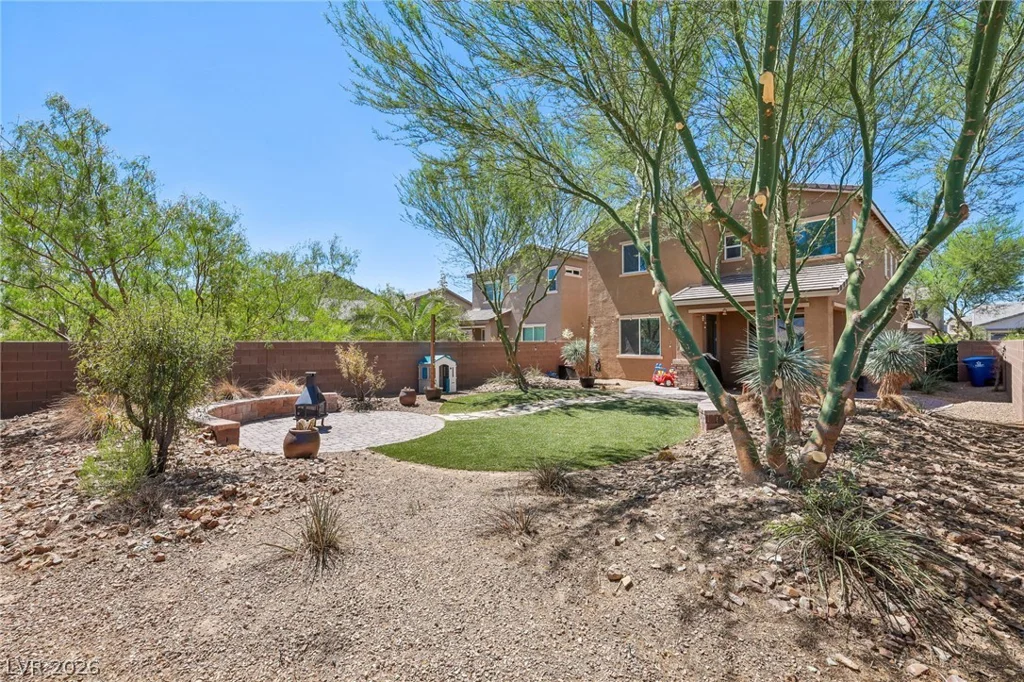 1622 Dire Wolf, North Las Vegas, NV 89084