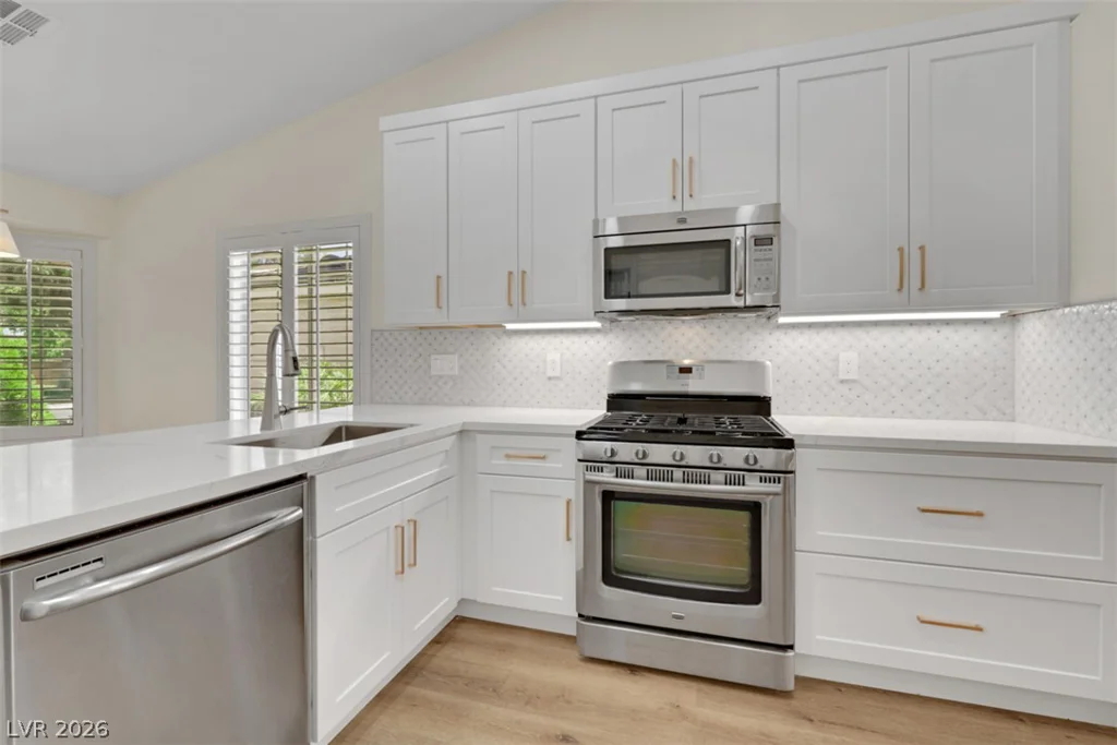 1705 Eagle Peak, Las Vegas, NV 89134
