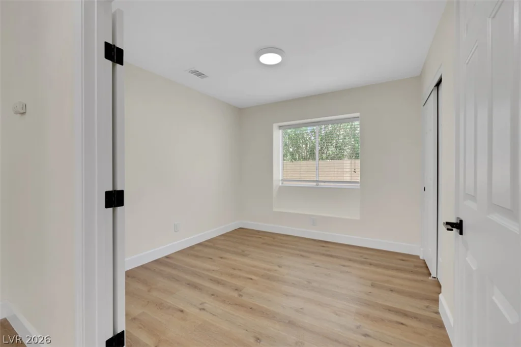 1705 Eagle Peak, Las Vegas, NV 89134