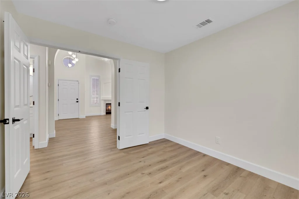 1705 Eagle Peak, Las Vegas, NV 89134