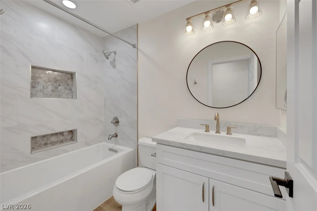 1705 Eagle Peak, Las Vegas, NV 89134