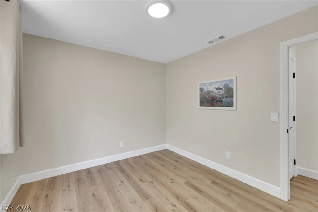 1705 Eagle Peak, Las Vegas, NV 89134