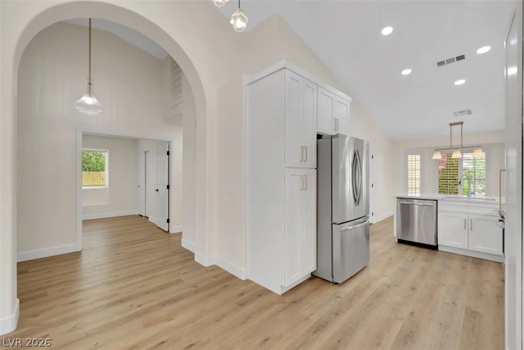 1705 Eagle Peak, Las Vegas, NV 89134