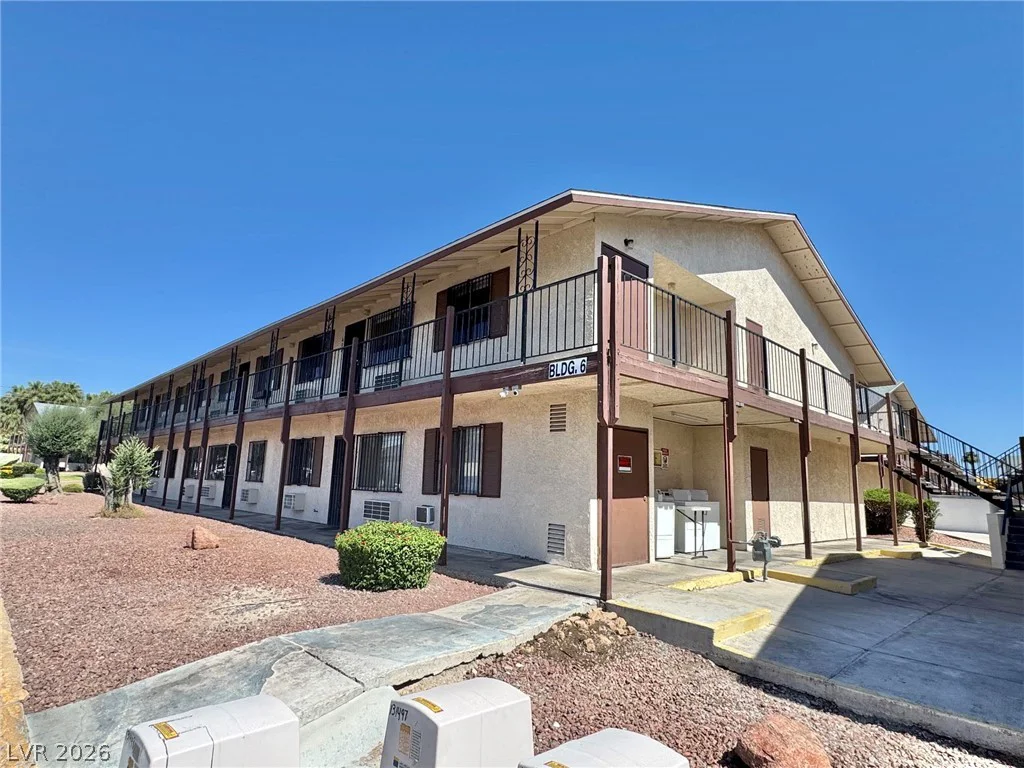4955 Jeffreys, Las Vegas, NV 89119