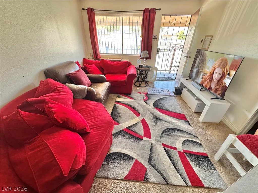 4955 Jeffreys, Las Vegas, NV 89119